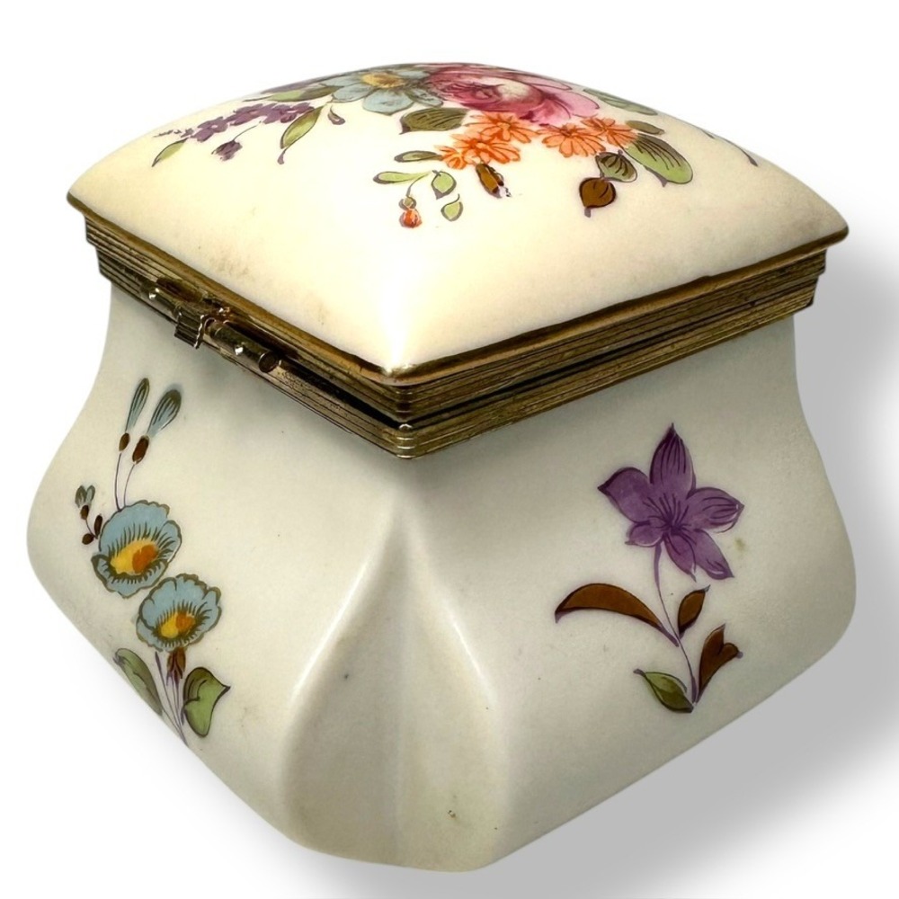 VTG Lefton China Floral Butterfly Porcelain Trinket Box - Picture 2 of 8
